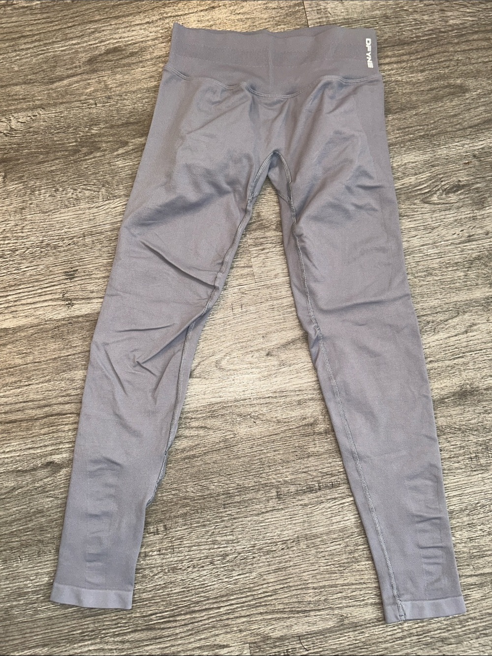 DFYNE Impact Leggings Graphite Gray Purple Scrunch Sculpting Size Medium